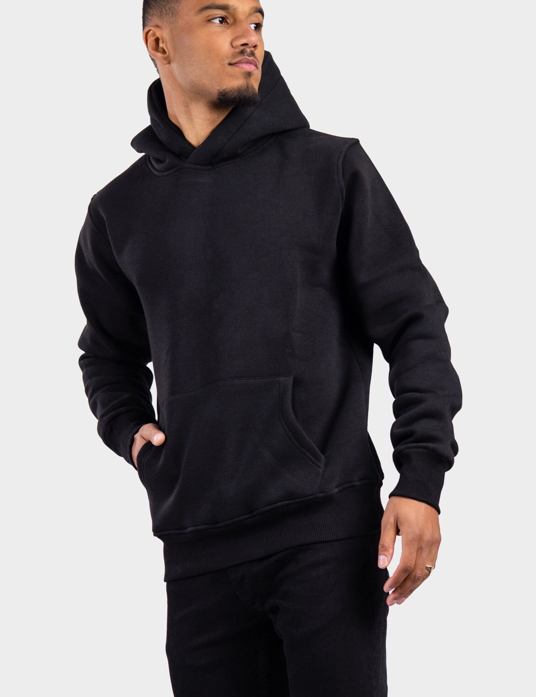 RK BLANK HOODIE BLACK SLIMFIT