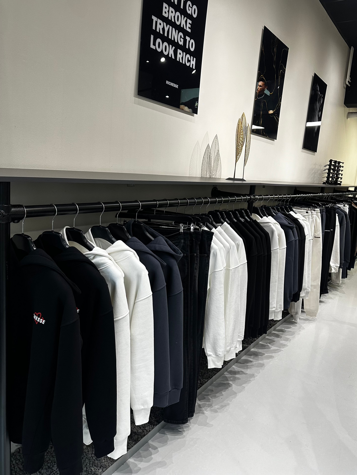 Richesse Enschede flagship store