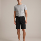ESSENTIAL SHORTS BLACK - studio op model