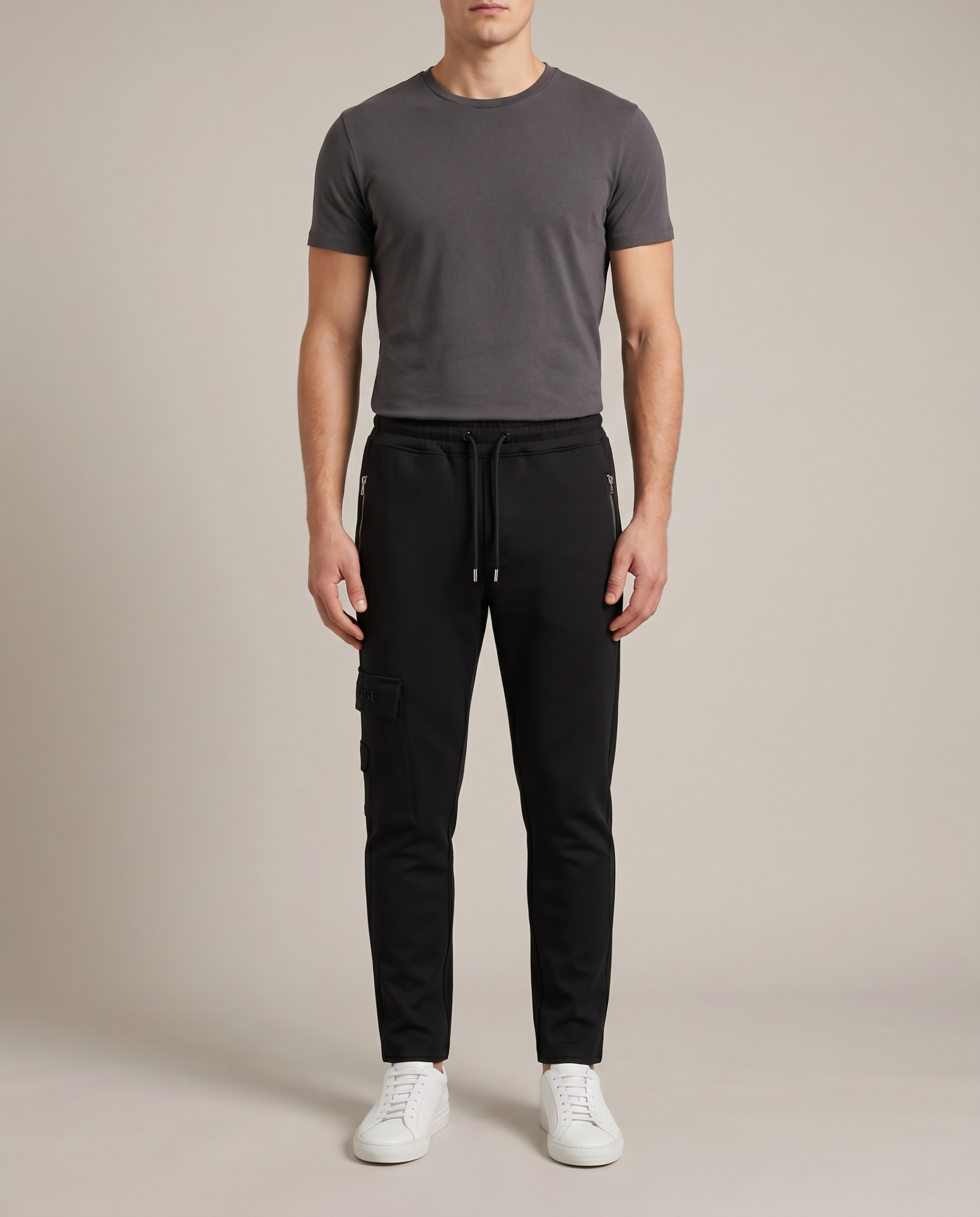 CAPITAN TRACKPANTS - studio op model