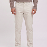 ESSENTIALS SMARTS PANTS CREME