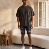 Aquila Black - lifestyle