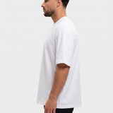 Oversized Cotton T-Shirt White — zijkant, oversized fit met dropped shoulders