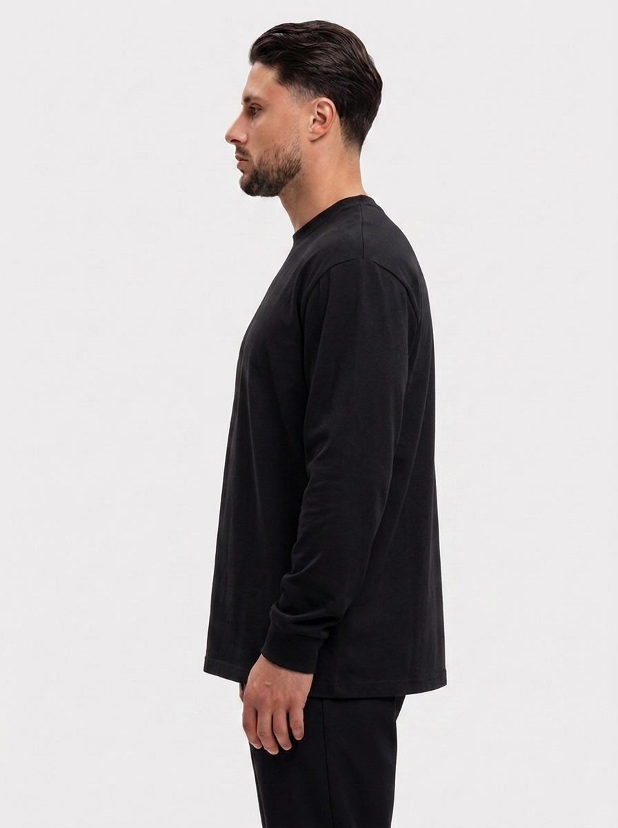 Essential Longsleeve Black - zijkant