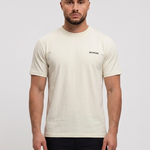Logo T-Shirt Creme Regular Fit gedragen door model - studio