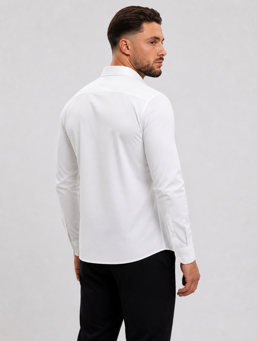 Deluxe Shirt White - achterkant studio
