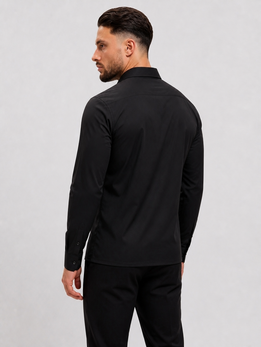 Deluxe Shirt Black - achterkant studio