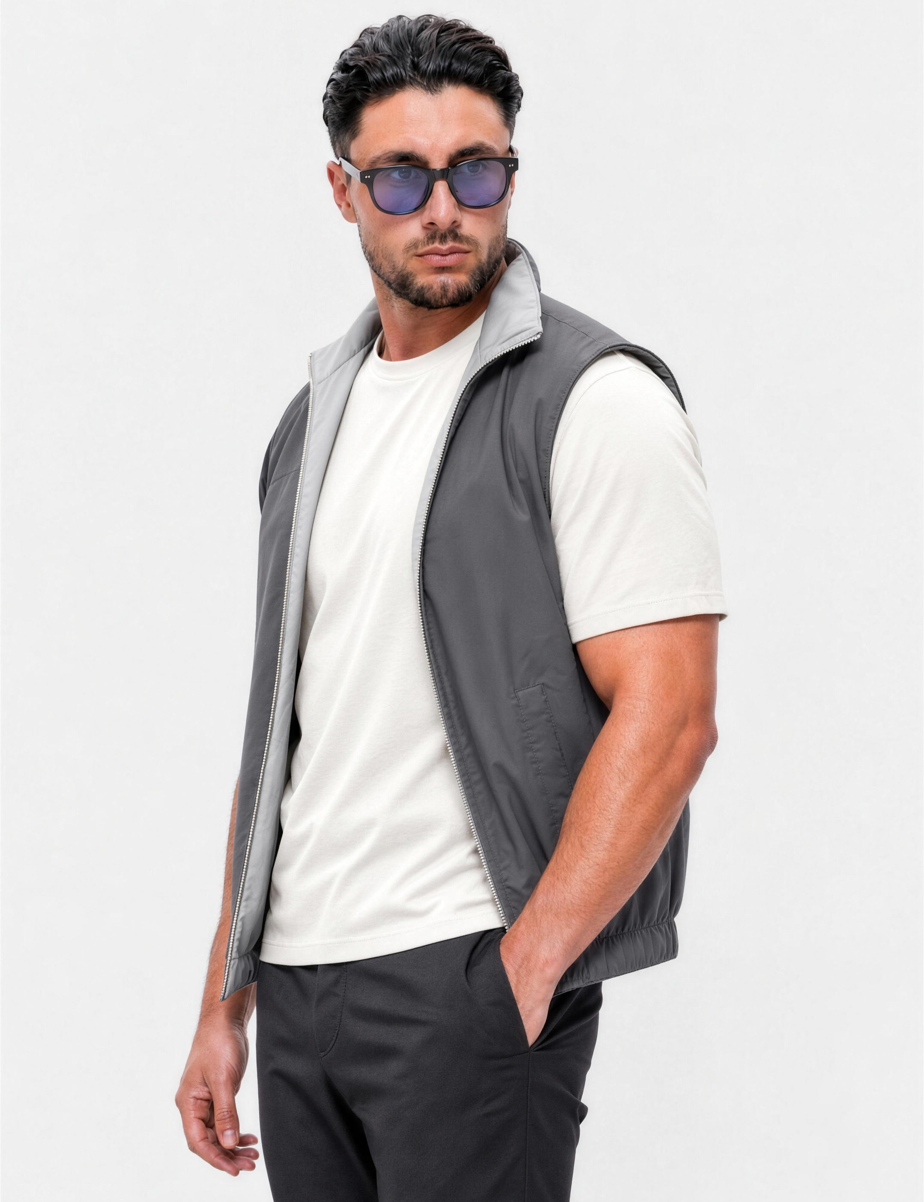 Core Bodywarmer Grey - voorkant schuin