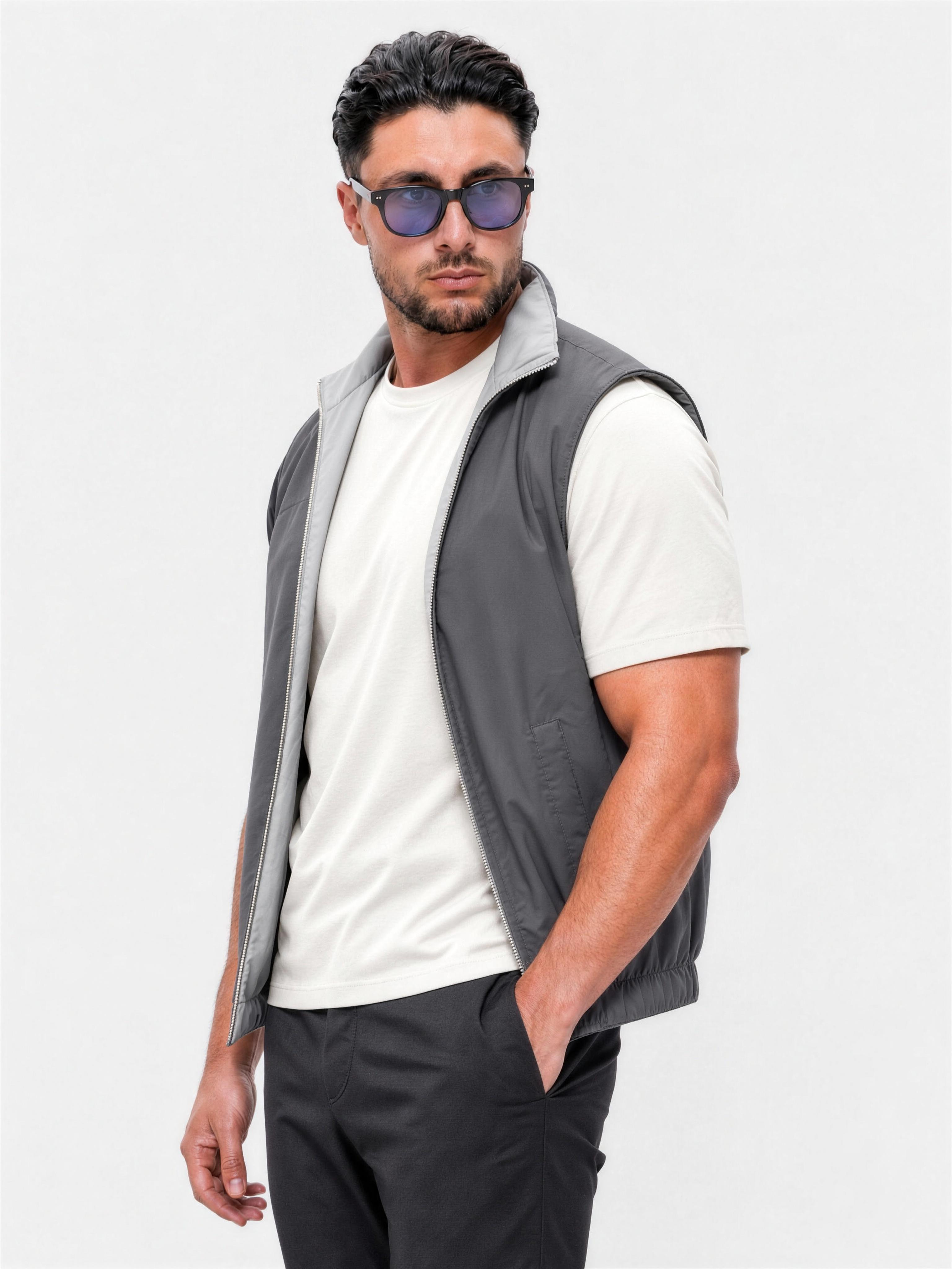 Core Bodywarmer Grey - voorkant schuin