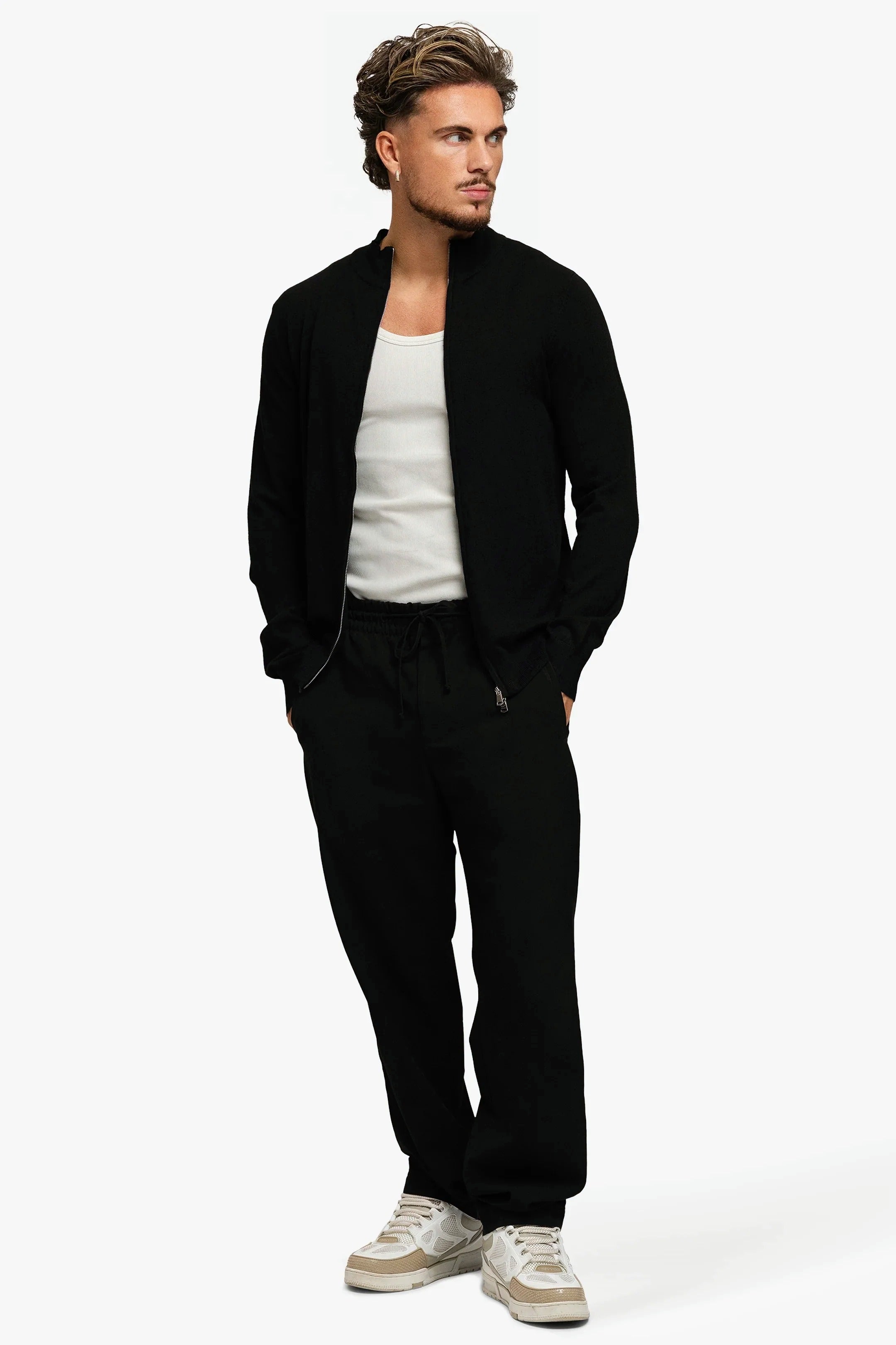 KNITTED ZIPPER VEST BLACK