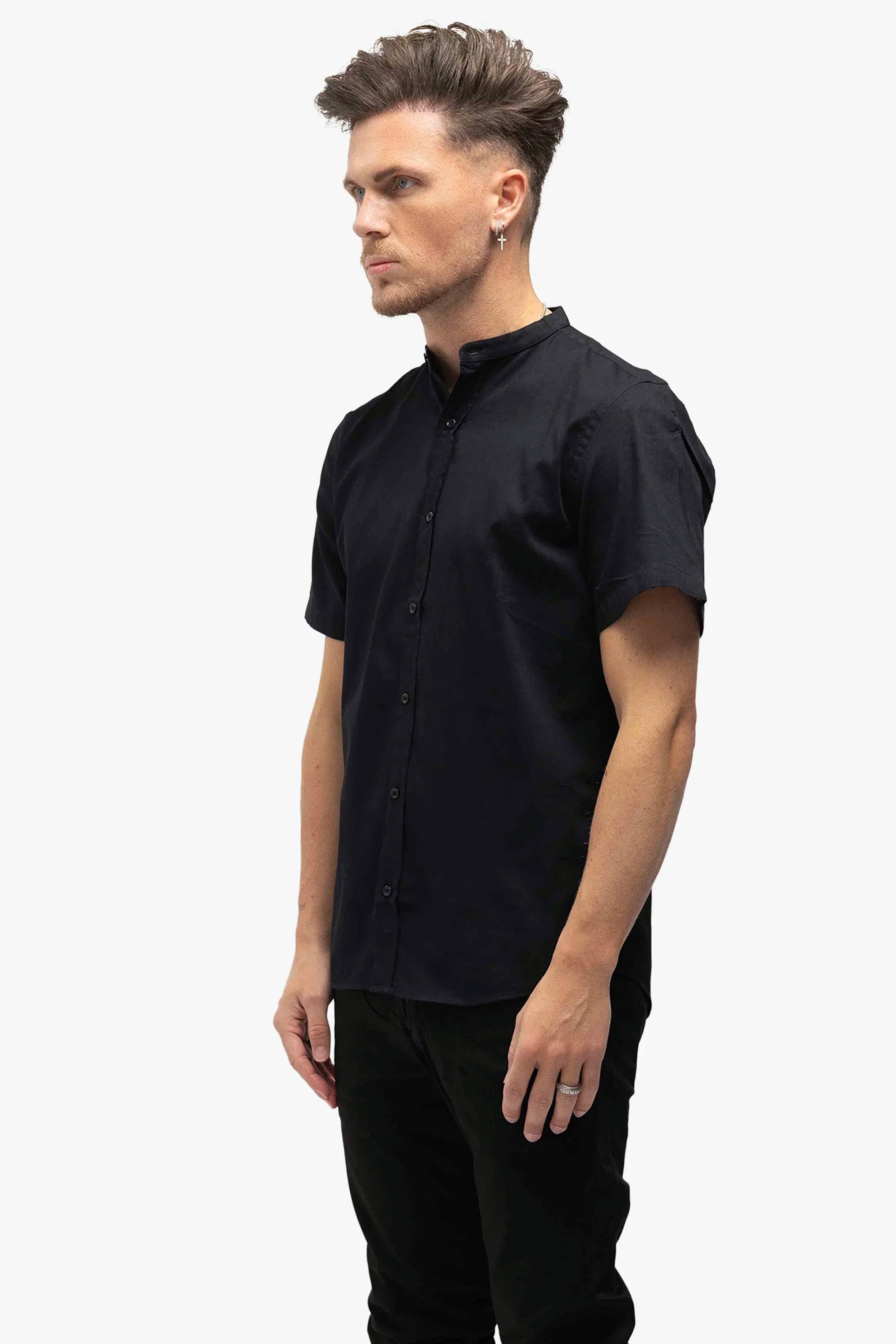 MAO BLACK SHIRT