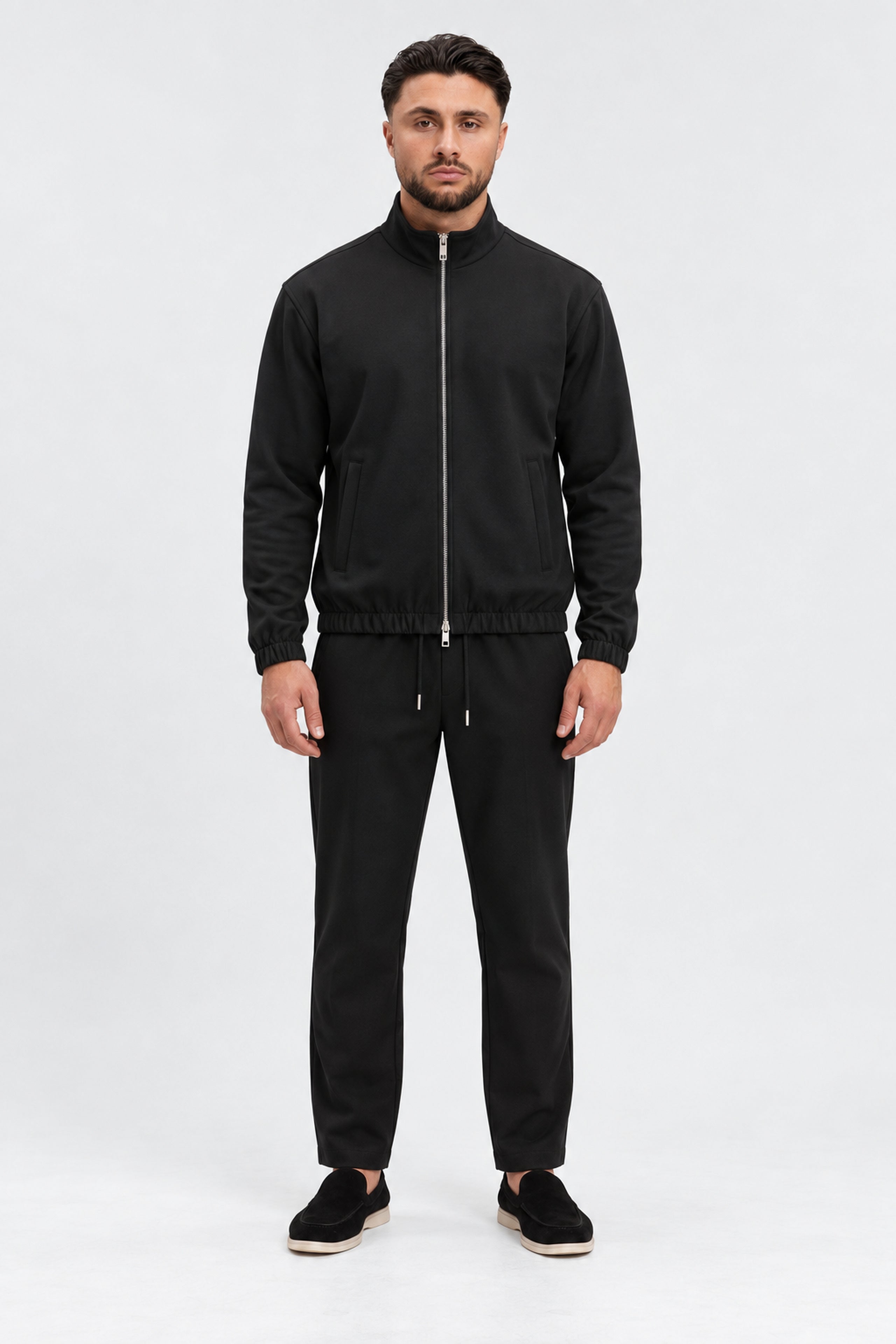 MONZA zwart – jasje en broek samen op model